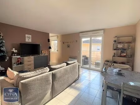 location appartement 2 pièces 48m² sorgues 84700
