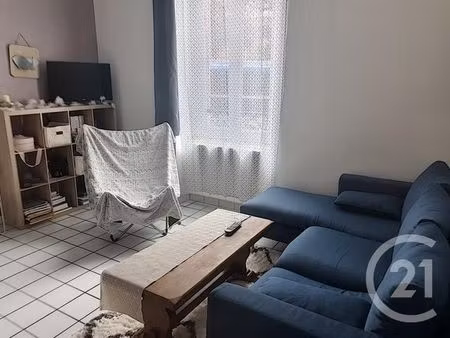 location appartement 2 pièces 33m² clermont ferrand 63000
