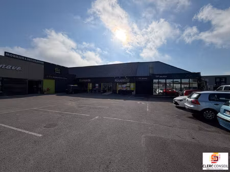 location local commercial 534m² le petit quevilly 76140