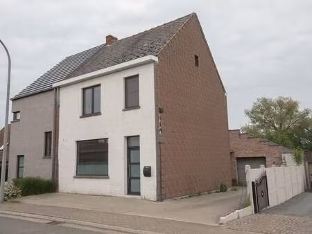 maison à vendre à berchem € 210.000 (loyce) - leen coppejans | zimmo