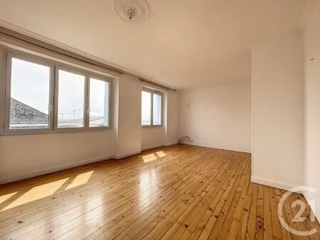 location appartement 3 pièces 64m² clermont ferrand 63000