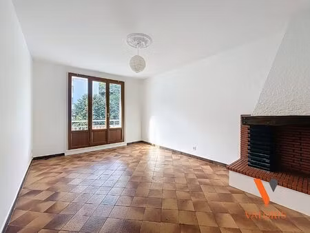location appartement 2 pièces 44m² domene 38420