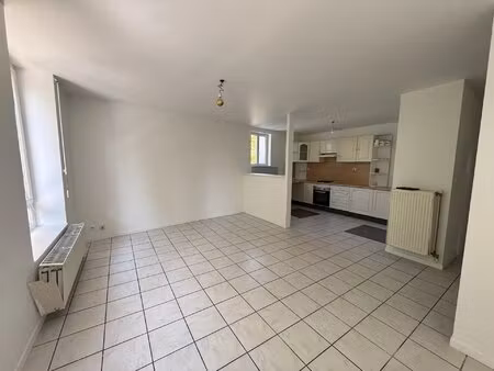 location appartement 4 pièces 87m² st etienne 42000
