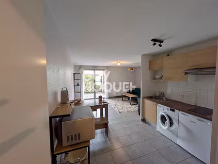appartement t2 meublé à louer à toulouse - parking et terrasse - chauffage compris dans le