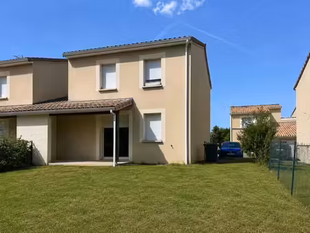 vente maison 4 pièces 83 m² à lectoure (32700)  149 000 €