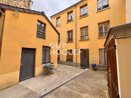 porte de clignancourt - 3 pièces - 61 06 m² - 3 caves