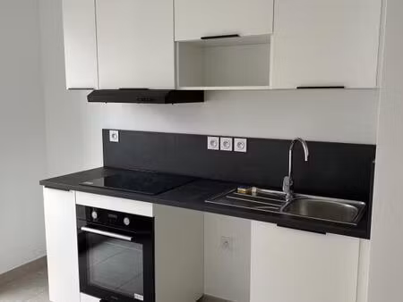 location appartement 3 pièces 58m² brignais 69530
