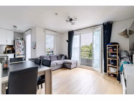 vente appartement 3 pièces 58 m² à neuilly-sur-marne (93330)  217 000 €