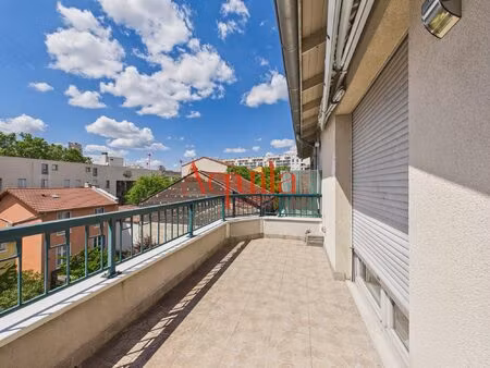 location appartement 3 pièces 70m² villeurbanne 69100