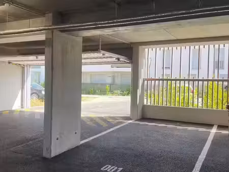 parking à louer - tours (37) - 50€
