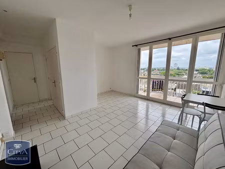 appartement à louer 1 pièce 27.91 m² - châteauroux (36) - 445€