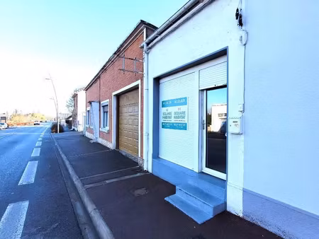 local commercial à louer 26.88 m² - ardres (62) - 650€