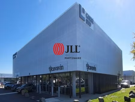 location local professionnel 240m² aubiere 63170