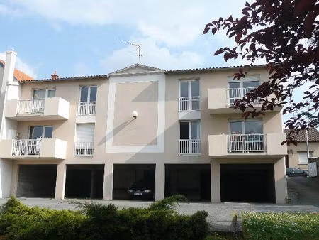 location appartement 1 pièce 19m² poitiers 86000