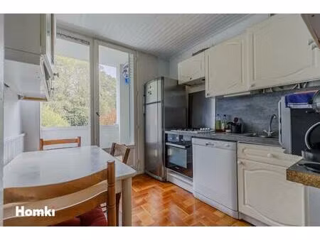 appartement t3 de 68 m2 à caluire-et-cuire 69300  rue pasteur