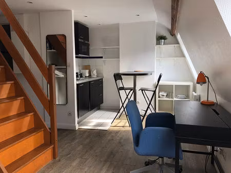 vieux lille - studio meublé rénové 28m² emplacement premium