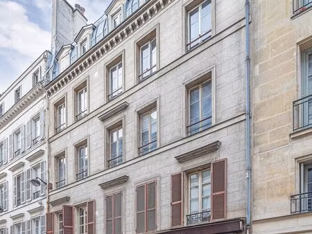 location bureaux 126 m²