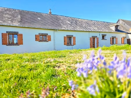 à vendre – ancien corps de ferme avec dépendances et terrain bâtissable de 2 250m² – guerv