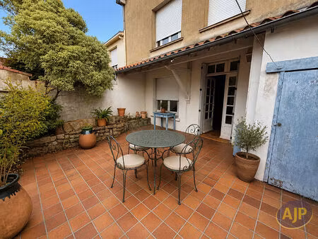 grande maison familiale avec local transformable