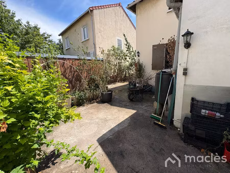 maison de 4 pièces à 10-15 minutes à pieds de la ligne 13