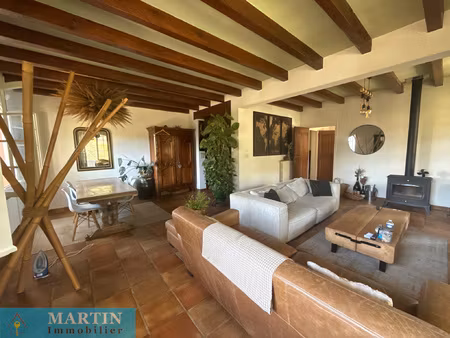 villa 5 pieces et grand garage sur 5059m2 de terrain