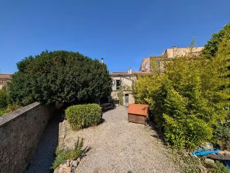 charmante maison de village à la bastide-des-jourdans avec jardin et garage