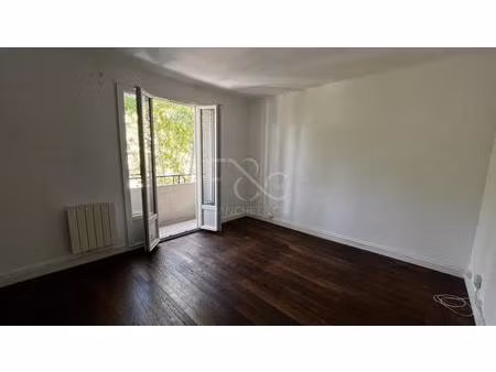 t2 de 44m² - rue sébastien gryphe à lyon 7ème