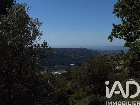 terrain à bâtir à carros (06510)