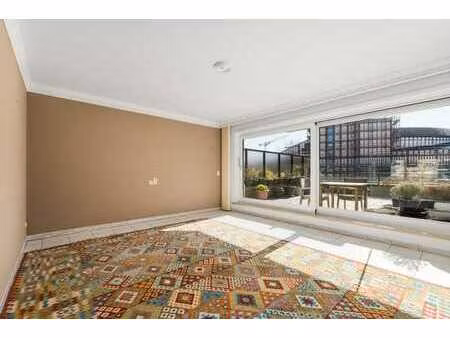appartement tres spacieux et ensoleillee a 100 m de la dig