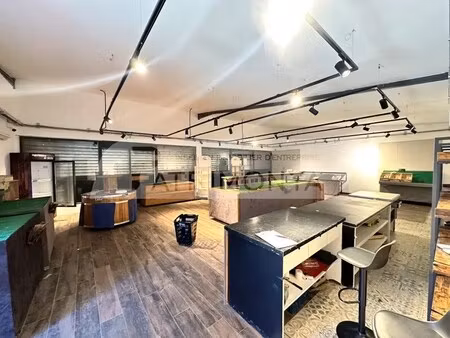 location commerce plan de cuques 13380 120m²