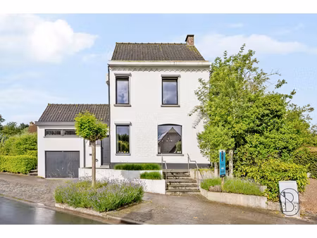 huis te koop in kluisbergen met 3 slaapkamers
