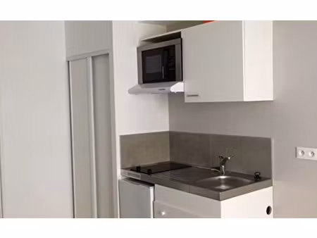 location appartement  m² t-1 à toulouse  587 €