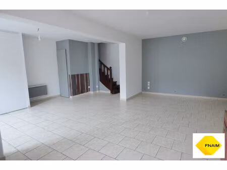 location maison 4 pièces 85m² laroque timbaut 47340