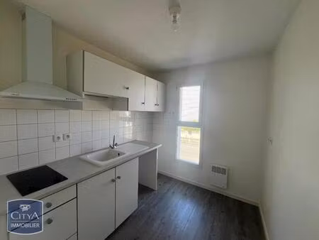 location appartement 2 pièces 48m² la rochelle 17000