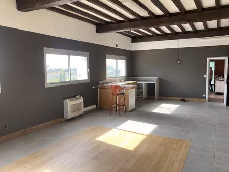 location local professionnel 83m² st jean de luz 64500