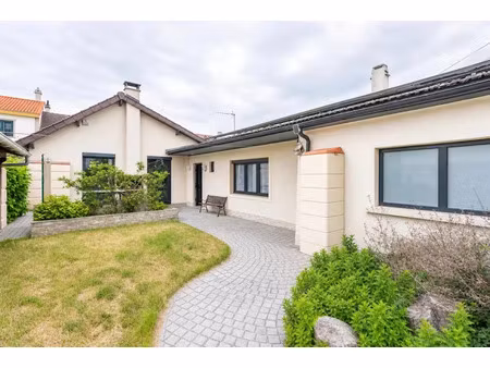 vente maison 4 pièces 83 m² à le blanc-mesnil (93150)  299 000 €