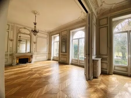 location local professionnel bordeaux 33000