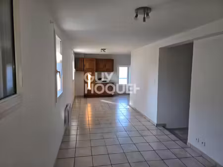 appartement 3 pièces à louer à vinezac  proche écoles et commodités