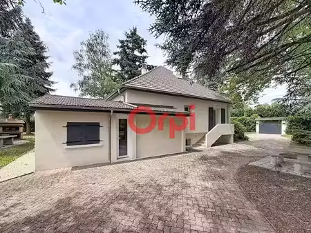 vente maison 4 pièces 175 m² à bellerive-sur-allier (03700)  430 000 €