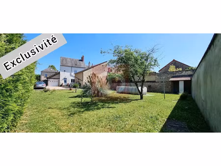 vente maison 6 pièces 180 m² à la guerche-sur-l'aubois (18150)  164 300 €