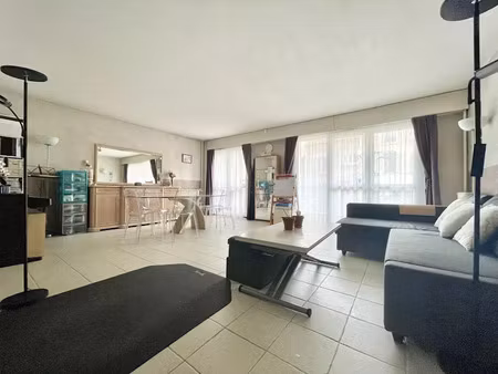 vente appartement 3 pièces 84 m² à noisy-le-sec (93130)  260 000 €