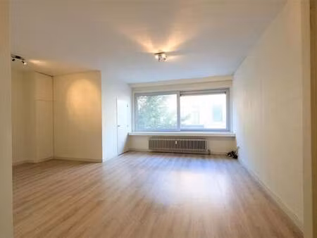 appartement à louer à antwerpen € 675 (loxur) - huyzen antwerpen | zimmo