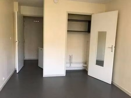 location appartement t1 à nantes saint-felix (44000) : à louer t1 / 17m² nantes saint-feli