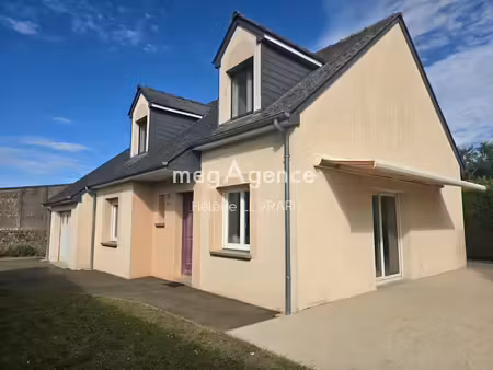 vente maison 6 pièces 99 m² à sainte-suzanne (53270)  171 000 €