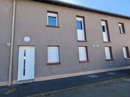 location maison à saint-evroult-notre-dame-du-bois (61550) : à louer / 82m² saint-evroult-