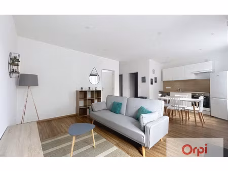 location appartement  56.56 m² t-3 à montluçon  540 €