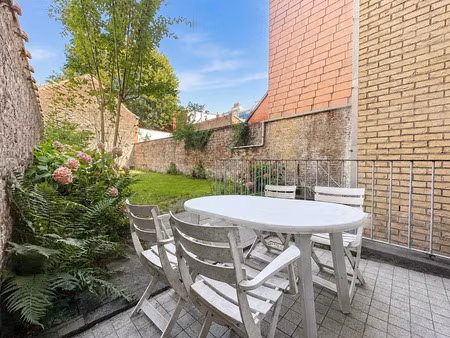 appartement à louer à saint-gilles € 1.430 (loxfq) - latour & petit bxl location | zimmo