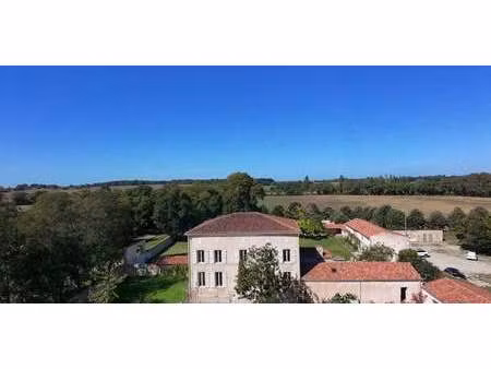 maison avec piscine rochefort (17)