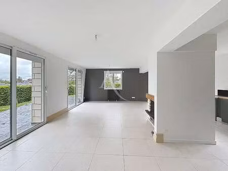 vente maison à craon (53400) : à vendre / 111m² craon