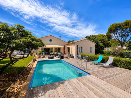 exclusivité – villeneuve-les-avignon – quartier très recherché